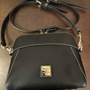 Dooney & Bourke Crossbody Saffiano Black